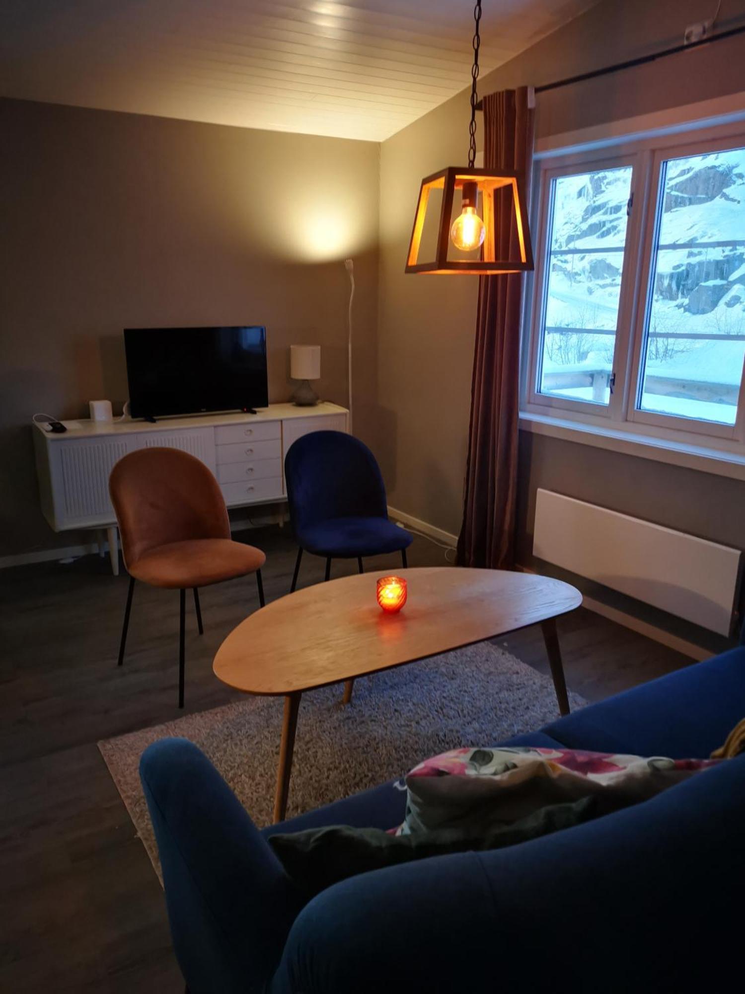 Kaikanten Rorbuer Sennesvik Phòng bức ảnh